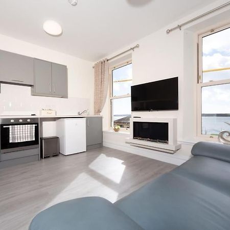 Unit 2 Island View Apartments With Stunning Harbour View Cobh Exterior foto