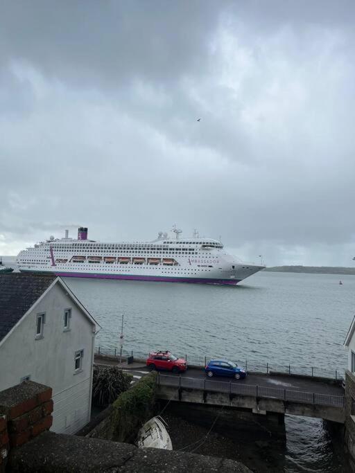 Unit 2 Island View Apartments With Stunning Harbour View Cobh Exterior foto